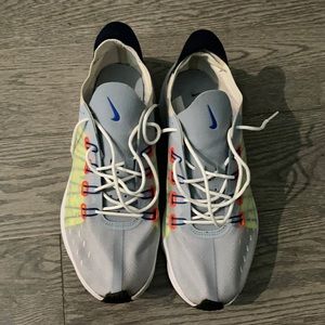 Nike EXP 14 sneakers